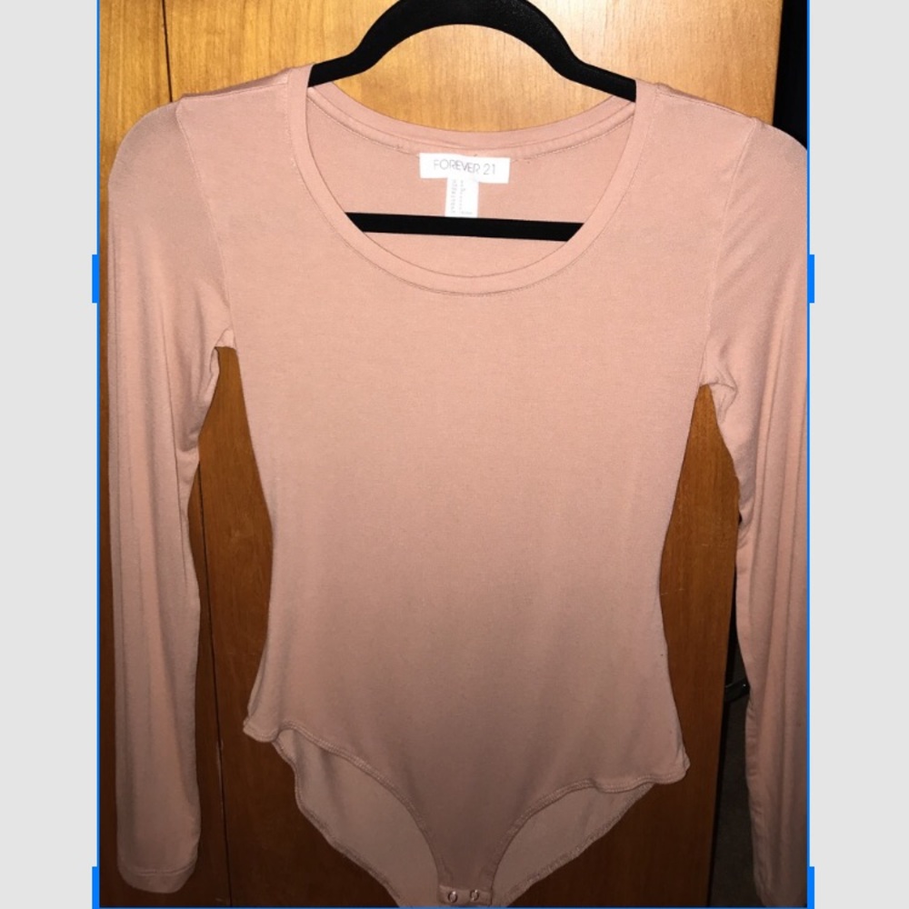 Solid scoop neck long sleeve body suit